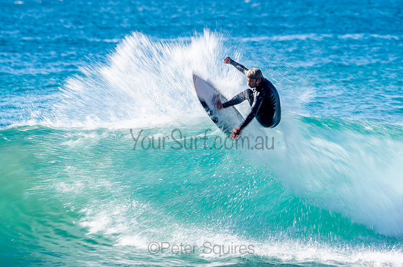 Whale_Beach-200805-08.40-175