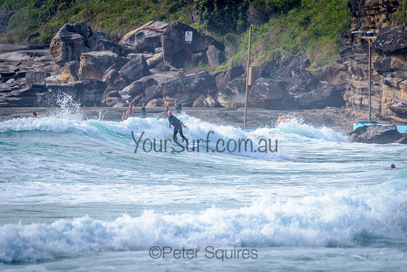 Whale_Beach_211218_084857_0001