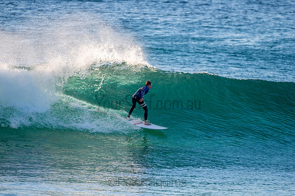 Whale_Beach-200806-06.43-103