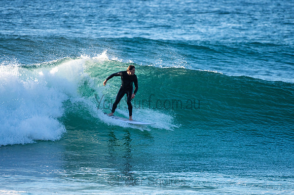 Whale_Beach-200806-06.50-044
