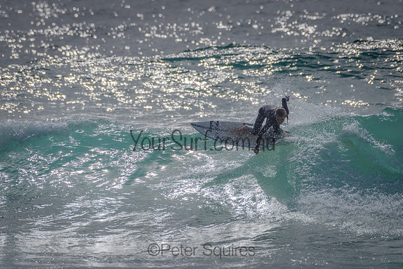 Whale_Beach_211218_090146_0054