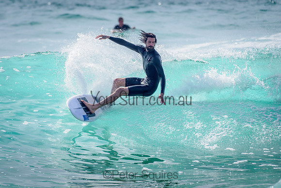 Whale_Beach_211218_091557_0102