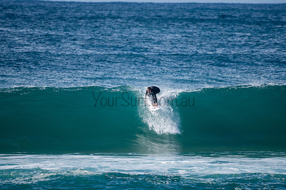 Whale_Beach-200809-08.36-095