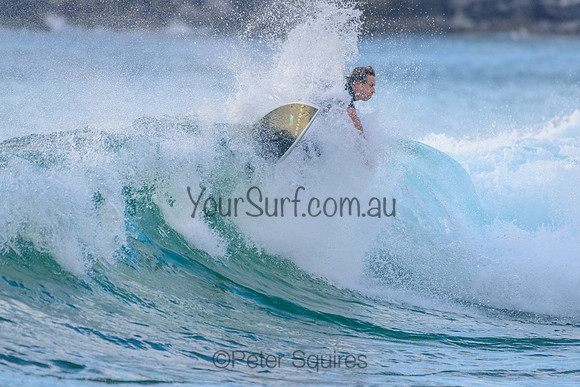 Whale_Beach_211220_065032_0123