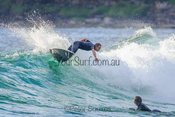 Whale_Beach_211220_065327_0128