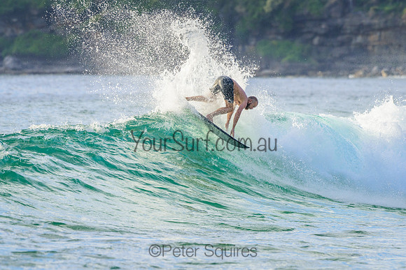 Whale_Beach_211220_065754_0135