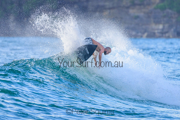 Whale_Beach_211220_070338_0169