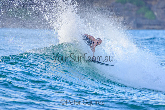 Whale_Beach_211220_070338_0170
