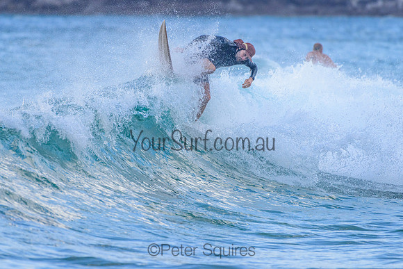 Whale_Beach_211220_070641_0179