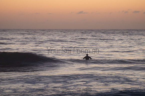 Whale_Beach_200916_05-38-46_0016