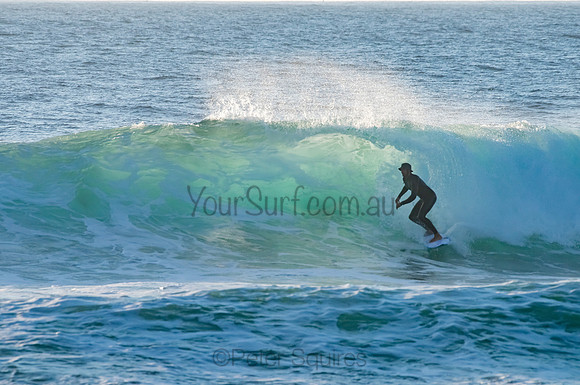 Whale_Beach_200921_06-37-10_0104