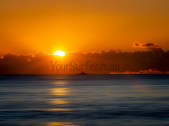 Whale_Beach_200924_05-47-33_0023E