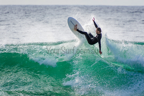 Whale_Beach_200929_07-52-27_0052