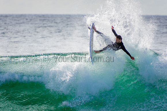 Whale_Beach_200929_07-52-27_0053