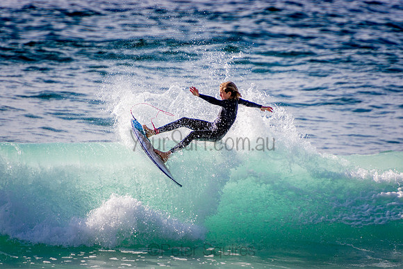 Whale_Beach_200929_08-16-31_0285