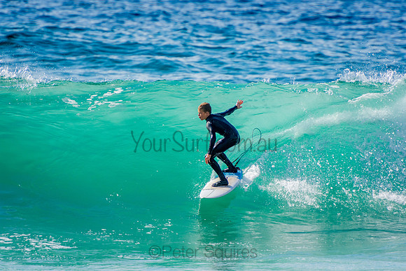 Whale_Beach_200929_08-30-43_0409