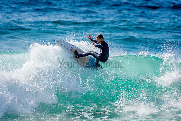 Whale_Beach_200929_08-30-46_0419
