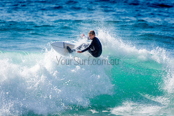 Whale_Beach_200929_08-30-46_0420