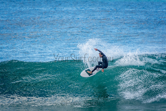 Avalon_Beach_201001_10-26-49_0074