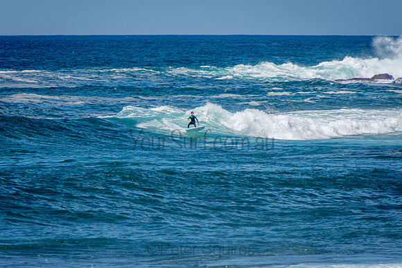 Avalon_Beach_201001_10-44-03_0244