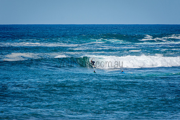 Avalon_Beach_201001_10-44-33_0248