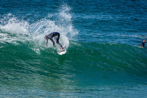 Avalon_Beach_201001_10-49-00_0285
