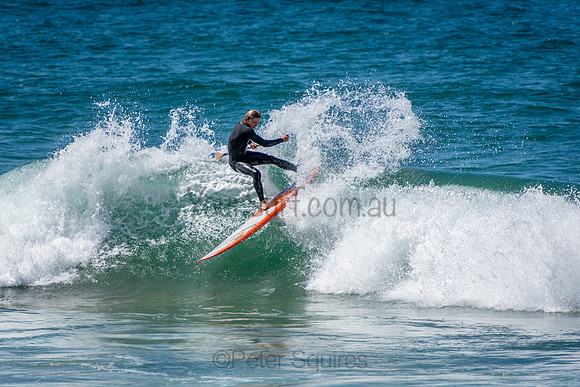 Avalon_Beach_201001_10-56-11_0365