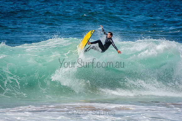Avalon_Beach_201001_11-00-28_0421