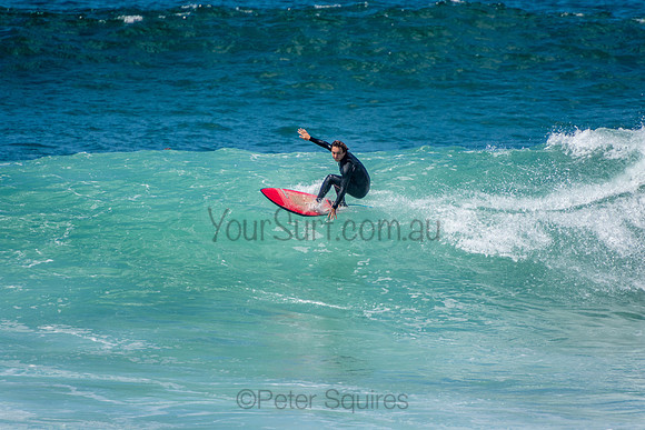 Avalon_Beach_201001_11-02-33_0478
