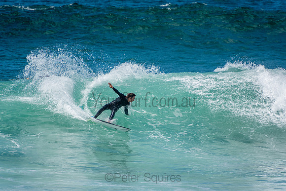 Avalon_Beach_201001_11-02-34_0481