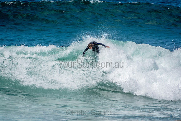 Avalon_Beach_201001_11-02-35_0486