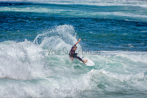 Avalon_Beach_201001_11-03-08_0490