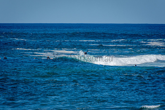 Avalon_Beach_201001_11-06-19_0524