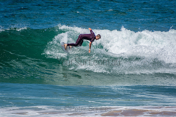 Avalon_Beach_201001_11-15-37_0613