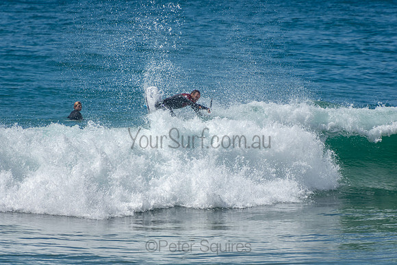Whale_Beach_201009_10-57-35_0008