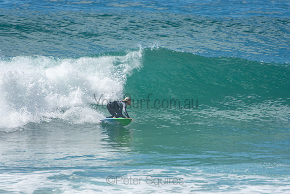 Whale_Beach_201009_11-01-39_0055