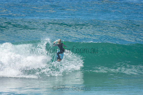 Whale_Beach_201009_11-01-40_0056
