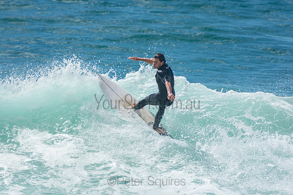 Whale_Beach_201009_11-02-34_0077