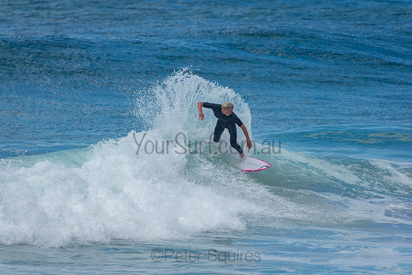 Whale_Beach_201009_11-30-23_0285