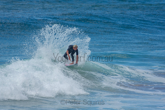 Whale_Beach_201009_11-30-23_0286
