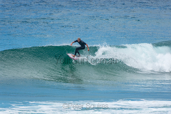 Whale_Beach_201009_11-34-34_0327