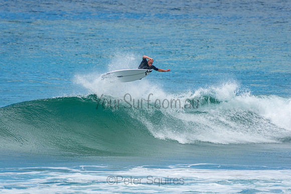 Whale_Beach_201009_11-34-36_0332