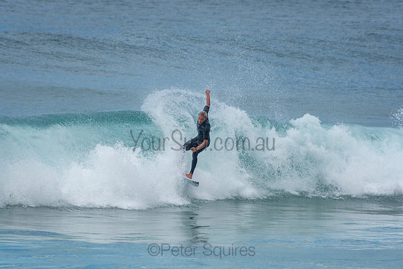 Whale_Beach_201009_11-38-20_0380