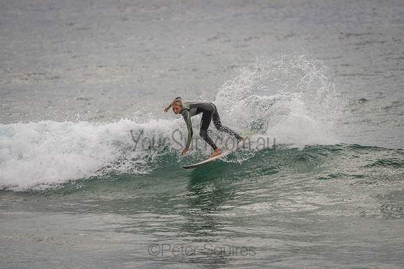Whale_Beach_201018_08-16-06_0098