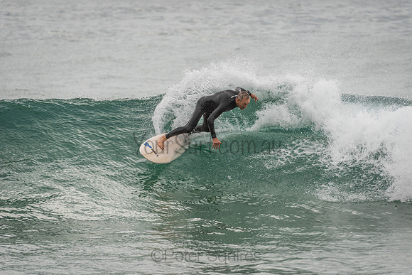 Whale_Beach_201018_08-19-07_0104
