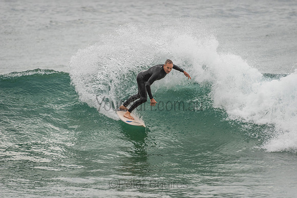 Whale_Beach_201018_08-19-07_0105