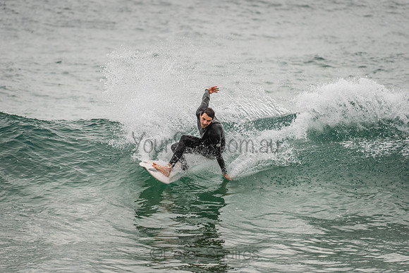 Whale_Beach_201018_08-23-15_0130