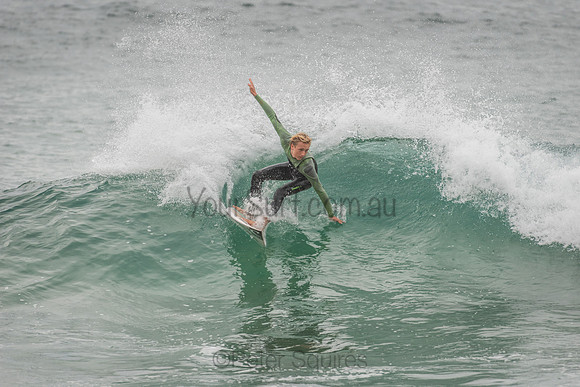 Whale_Beach_201018_08-26-06_0163