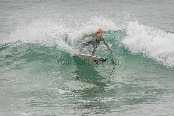 Whale_Beach_201018_08-26-06_0164