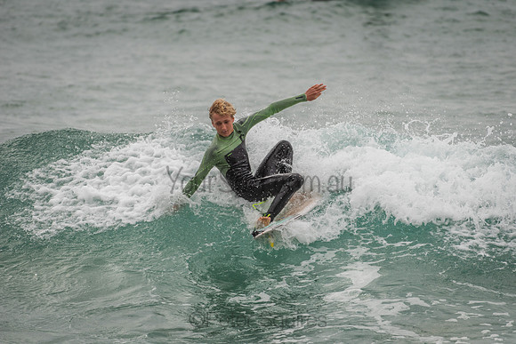 Whale_Beach_201018_08-26-11_0172